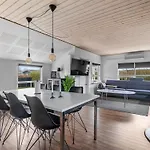 Dida - 120m From The Sea By Interhome