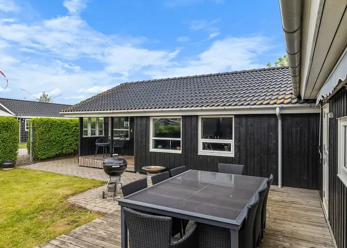 Dida - 120m From The Sea By Interhome Оттеруп